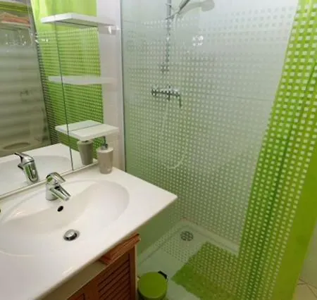 Les Eucalyptus アパート